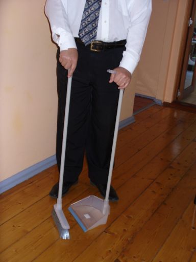 Long Handle Dust Pan and brush Product Code AS101