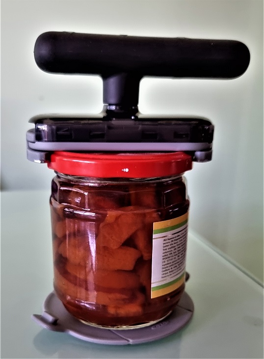 OXO Good Grips Twisting Jar Opener with Base Pad